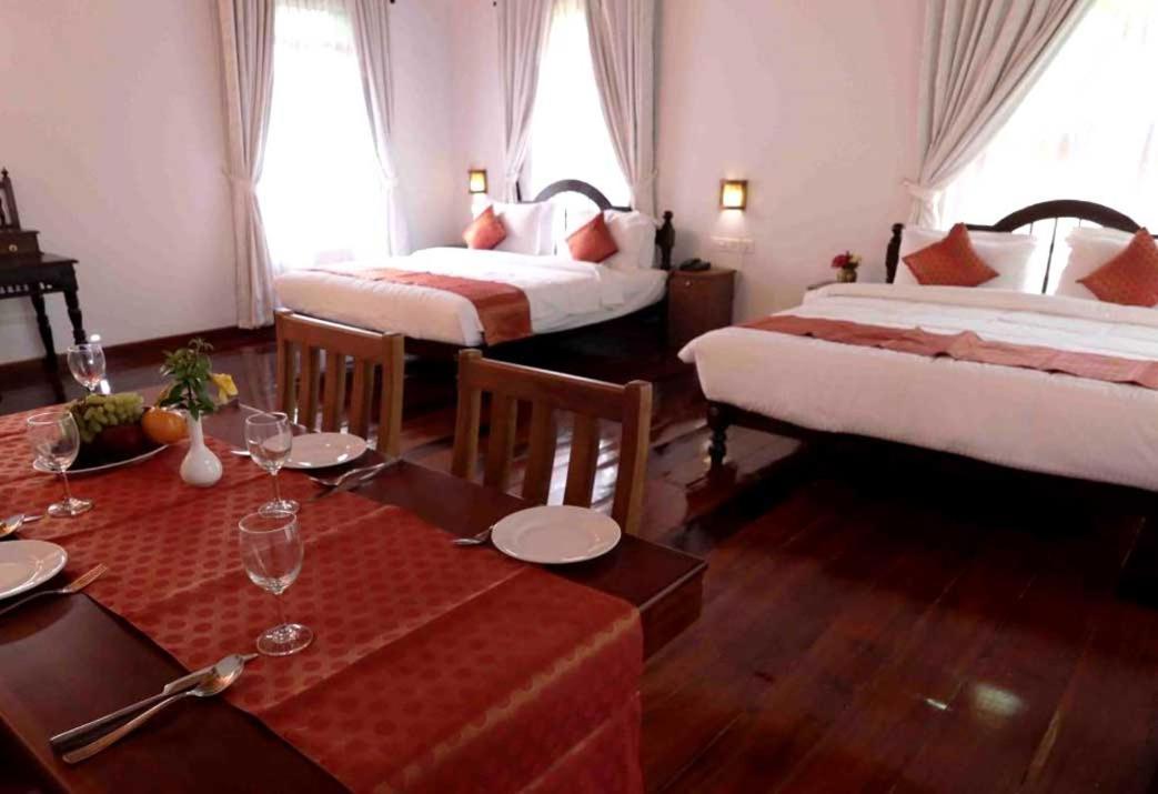 Kumarakom Heritage Resort Kottayam Buitenkant foto